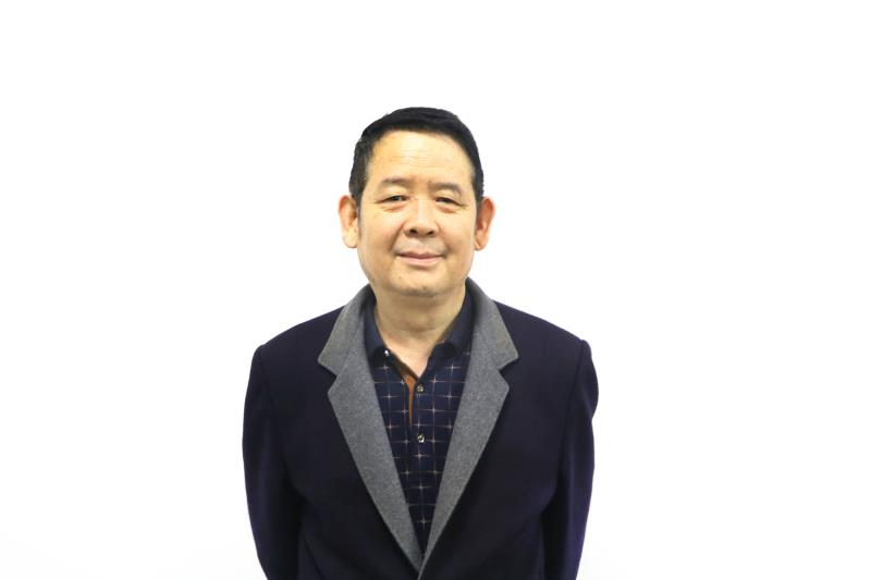 語文教師 王步明(圖1) 語文教師 王步明(圖1)