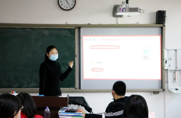 精英華唐藝術(shù)高中